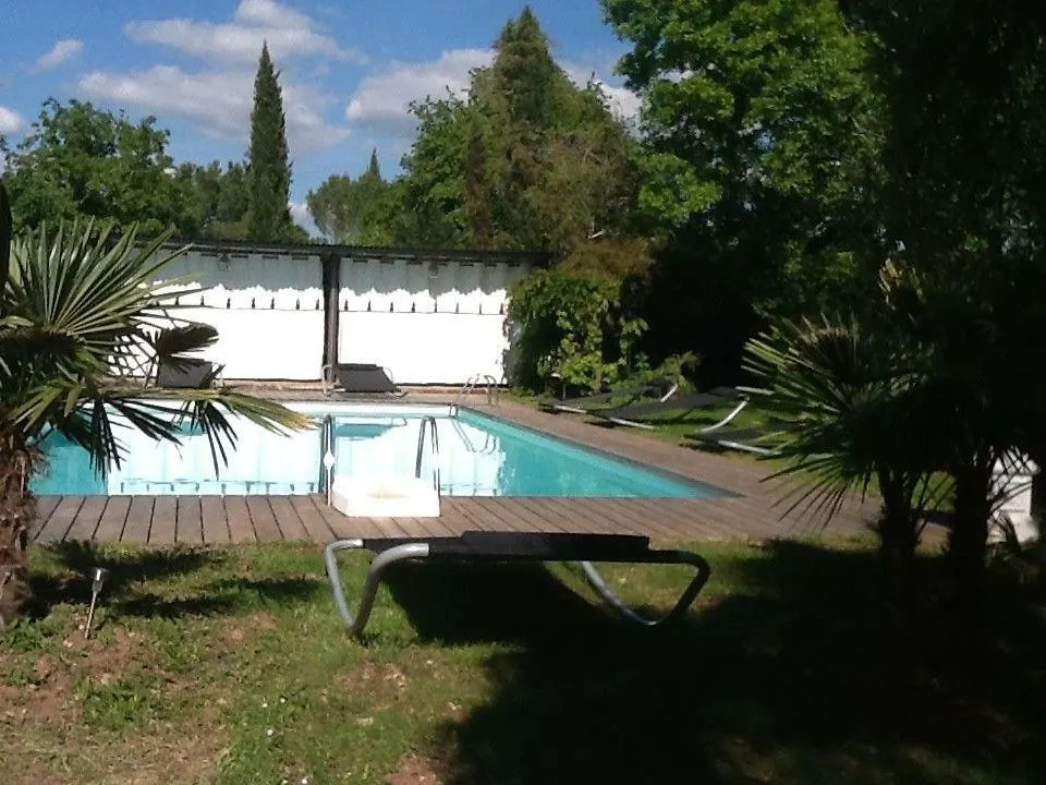 Hotel Domaine De Sautou Castanet  0*, Castanet (Tarn)